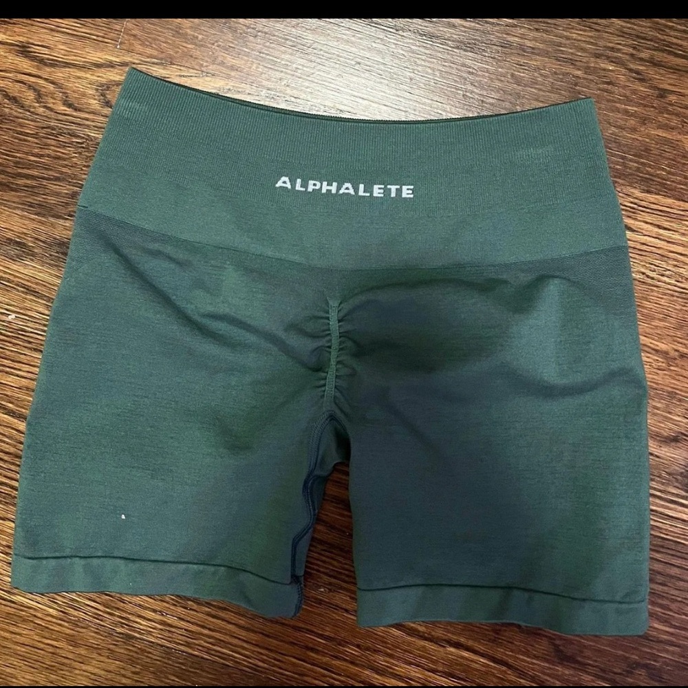 Alphalete Amplify Shorts